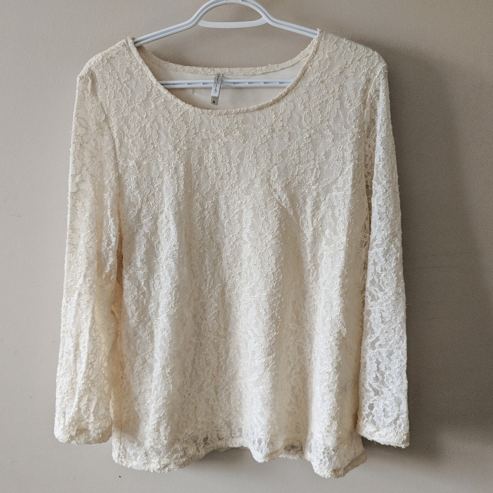 Cream Lace Long Sleeved Blouse